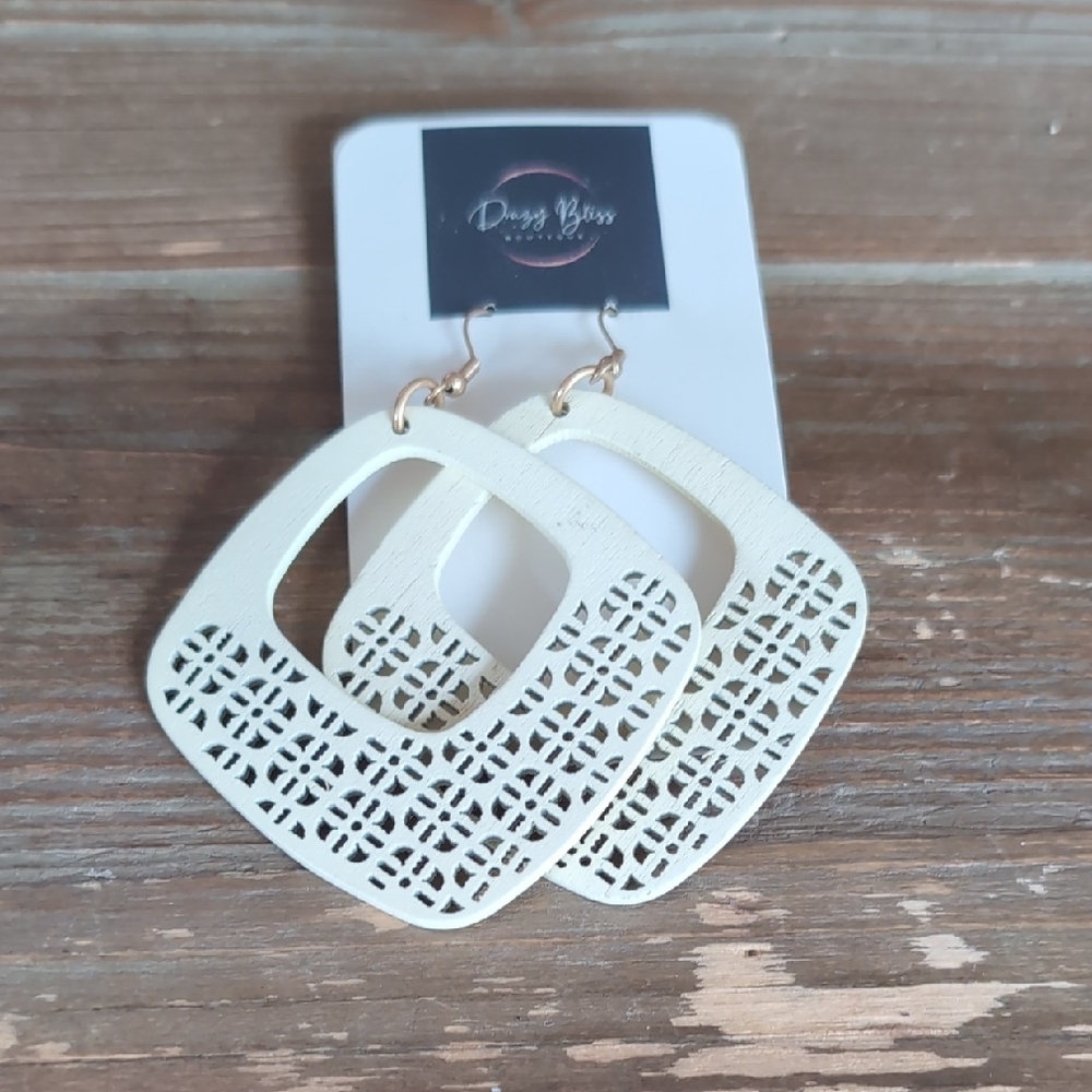 Cream Geometric Earrings